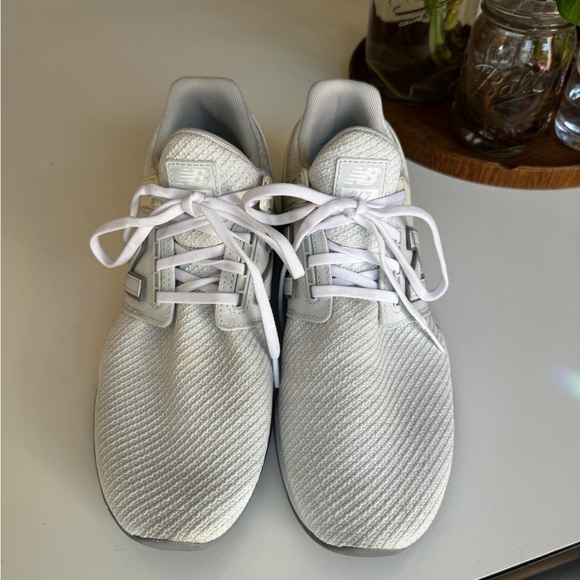 Used * New Balance * WS247 * Size 10 - Picture 4 of 5